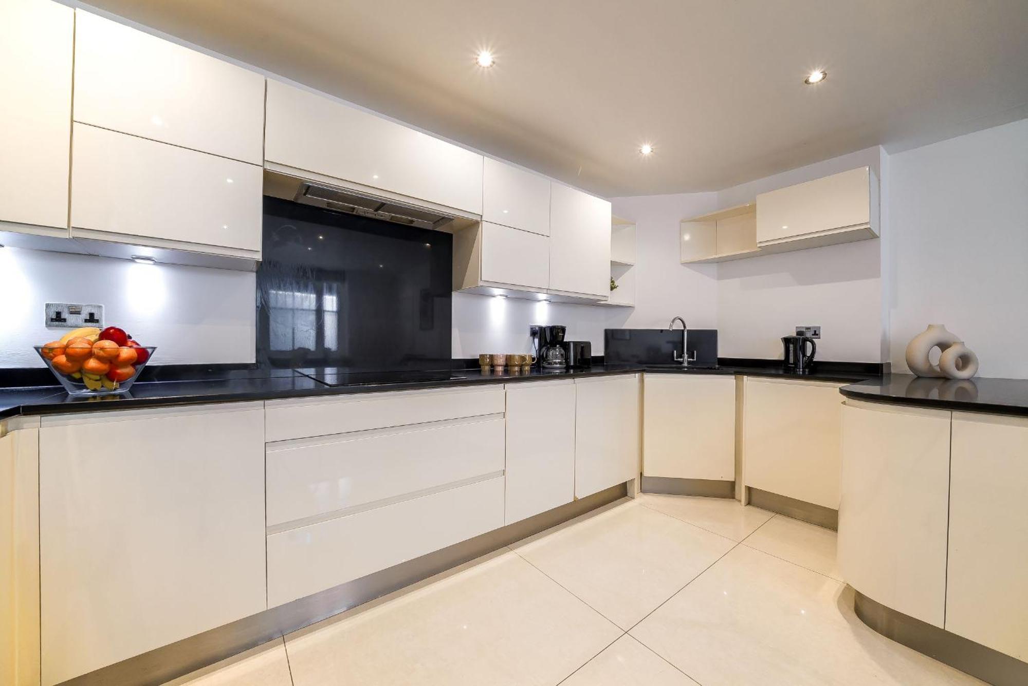 Notting Hill & Hyde Park - 2Br - Cityapartmentstay Лондон Экстерьер фото
